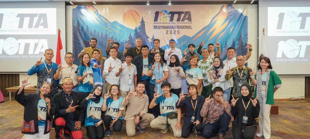 Memperkuat Sinergi Wisata Petualangan: Kehadiran AELI dalam Munas II IATTA